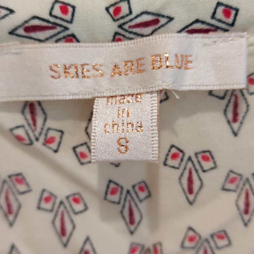 Blouse - Picture 2 of 3